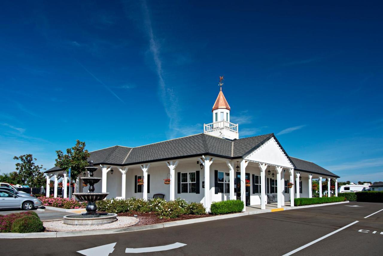 Vines Rv Resort Paso Robles Exterior foto
