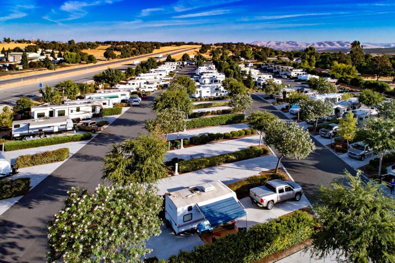 Vines Rv Resort Paso Robles Exterior foto